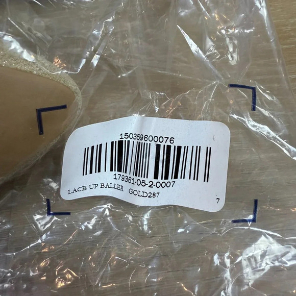 NWT Gap Lace Up Ballet Flats, Size 7, Gold - Picture 4 of 7